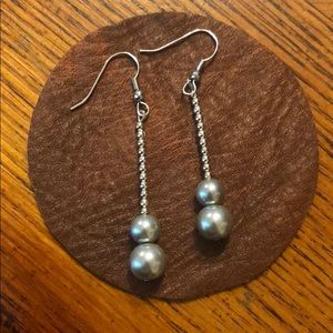 Handmade sterling silver and gray pearls